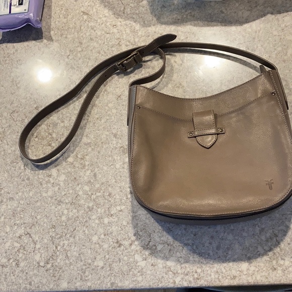 olivia large leather crossbody bag